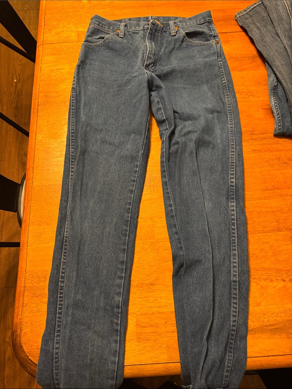 Classic 30x32  Straight-Leg Dark Blue Jeans
